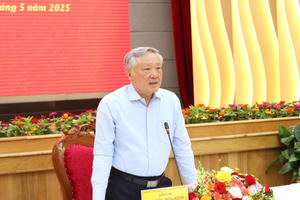 Phó Thủ tướng Thường trực Nguyễn Hòa Bình làm việc với Ban Thường vụ tỉnh Lâm Đồng, Bình Thuận và Đắk Nông