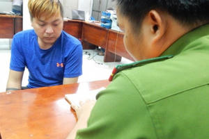 Tâm sự nơi vắng người, nam thanh niên bị bạn đồng tính cắt cổ cướp xe SH