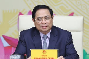 Xử lý nghiêm cán bộ yêu cầu người dân xuất trình sổ hộ khẩu, sổ tạm trú