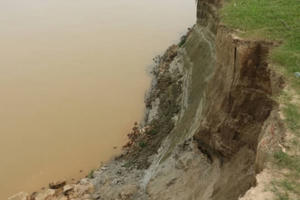 Dự án kè trăm tỷ ở Phú Thọ dính nhiều sai phạm