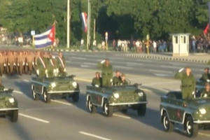 Cuba diễu hành kỷ niệm ngày thành lập lực lượng vũ trang