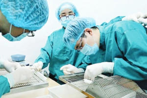 Tỉ mỉ chuyện bài chế vắc xin ngừa Covid-19