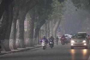 Thời tiết ngày 16/3: Hà Nội trời lạnh, có mưa nhỏ và sương mù