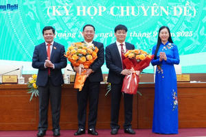 Hai bí thư xã được bầu giữ chức Phó Chủ tịch UBND tỉnh Quảng Ngãi