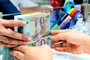 Slide - Điểm tin thị trường: Tín dụng tăng 2,28% trong ba tháng đầu năm