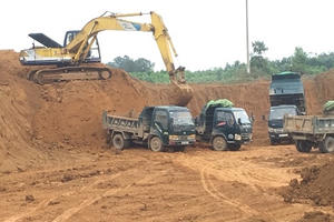 “Công ty Lam Sơn - Sao Vàng lợi dụng cải tạo để khai thác đất trái phép”: Phải chăng có sự bảo kê?