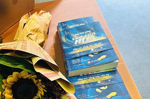 Ở bên con những ngày gần nhất