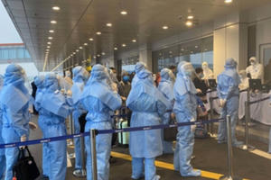 Sân bay Vân Đồn nhanh chóng khoanh vùng, truy vết, ngăn ngừa lây nhiễm virus SARS-CoV-2