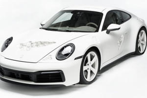 Cận cảnh Porsche 911 Carrera 4S độc nhất thế giới