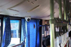 Mức phạt nào cho kẻ quấy rối tình dục trên xe buýt?