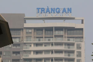 Bản tin Bất động sản Plus: Dự án Tràng An Complex bị cư dân tố xây dựng sai thiết kế Bản tin Bất động sản Plus: Dự án Tràng An Complex bị cư dân tố xây dựng sai thiết kế