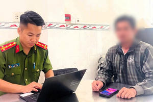 Đồng Nai: Công an xã Nhơn Trạch kịp thời chặn vụ lừa đảo chiếm đoạt 180 triệu đồng Đồng Nai: Công an xã Nhơn Trạch kịp thời chặn vụ lừa đảo chiếm đoạt 180 triệu đồng