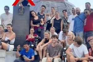 Hiệp hội du lịch Hà Giang đề nghị xử lý du khách có hành động phản cảm