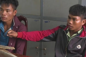 Đắk Lắk: Mang dao trả thù giúp bạn, một người bị chém tử vong