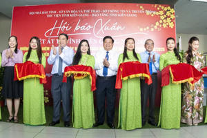 Khai mạc Hội báo Xuân Ất Tỵ tỉnh Kiên Giang năm 2025 Khai mạc Hội báo Xuân Ất Tỵ tỉnh Kiên Giang năm 2025