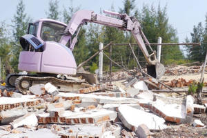 Tiếp tục cưỡng chế lấn chiếm đất tại Khu kinh tế Nhơn Hội