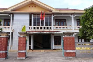 Cán bộ phòng Tài chính bị buộc thôi việc vì “quấy rối tình dục” nữ đồng nghiệp