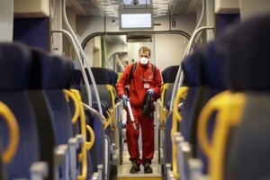 Số người nhiễm Covid-19 ở Italia tăng vọt lên gần 1.700, 34 người chết