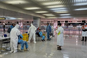 Ghi nhận thêm 17 ca mắc COVID-19 nhiễm biến chủng Omicron