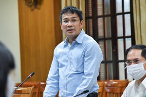 Ngoại giao tiếp cận mạnh hơn thuốc đặc trị Covid-19