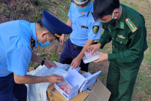 Quảng Trị: Tạm giữ gần 2.000 kit test chưa xác định chủ sở hữu