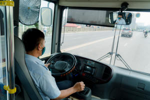 Cần tăng cường chia sẻ dữ liệu giám sát hành trình nhằm xử lý nghiêm xe khách vi phạm