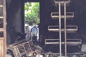 Phát hiện cặp vợ chồng tử vong sau đám cháy kinh hoàng