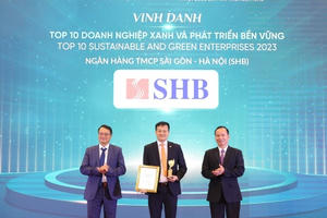SHB được vinh danh Top 10 Doanh nghiệp xanh và phát triển bền vững