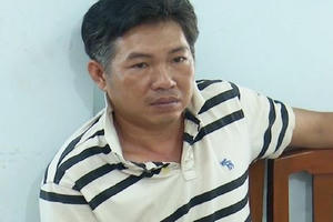 Mâu thuẫn khi “ăn chia” tiền lô đề, dùng dao đâm bạn làm ăn đến chết