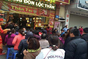 Mê tín và cuồng tín