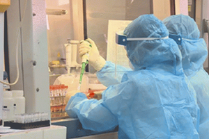 Cụ ông ở Hà Nội tái dương tính với SARS-CoV-2