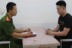 Tạm giữ hình sự đối tượng hành hung nữ điều dưỡng tại bệnh viện ở Nghệ An