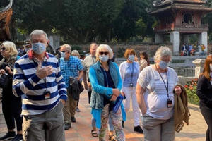 Việt Nam thu hơn 2.000 tỷ đồng trong 4 ngày nghỉ lễ