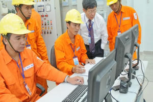 Tiêu thụ điện miền Bắc, miền Trung và toàn quốc lại lập đỉnh mới