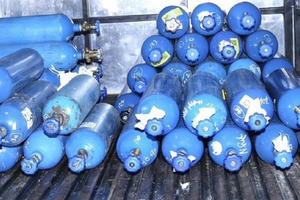 Cục Hải quan yêu cầu tăng cường quản lý nhập khẩu khí cười