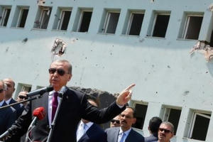 Gần 800 lính Thổ Nhĩ Kỳ được thả tự do sau đảo chính