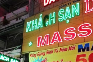 Triệt phá 53 ổ mại dâm tại Hà Nội
