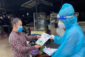 Đồng Nai: Treo thưởng cho địa phương, ra sức hỗ trợ người dân cài đặt các ứng dụng công nghệ trên điện thoại