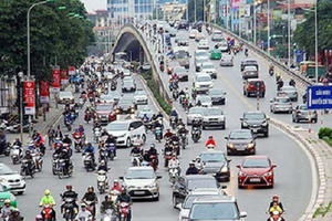 Phương tiện vi phạm tốc độ phải nộp lại phù hiệu trước ngày 1/11