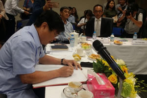 TP HCM: Hợp tác bệnh viện công - tư hướng tới phục vụ tốt cho người dân