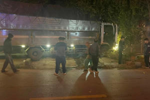 Hòa Bình: Va chạm giữa xe ô tô và xe máy, 1 người tử vong