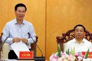 Chọn cán bộ đủ phẩm chất, năng lực