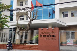 Đà Nẵng: Khiển trách Phó bí thư Quận uỷ Hải Châu do vi phạm kê khai tài sản