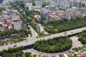 Làm rõ tình trạng 'dự án chồng dự án' tại dự án trọng điểm trục Hồ Tây – Ba Vì? Làm rõ tình trạng 'dự án chồng dự án' tại dự án trọng điểm trục Hồ Tây – Ba Vì?