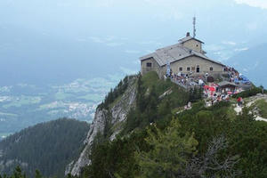 Bí ẩn về căn biệt thự xa hoa của Hitler