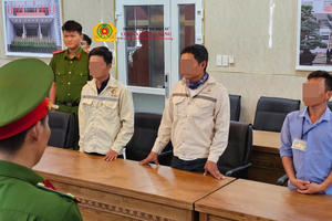 Khởi tố nhóm đối tượng chôn 162 tấn chất thải rắn ở Đà Nẵng Khởi tố nhóm đối tượng chôn 162 tấn chất thải rắn ở Đà Nẵng