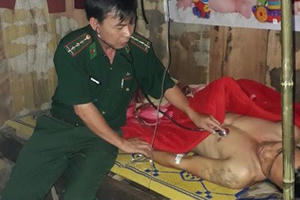 Cãi nhau với người yêu, thanh niên ăn lá ngón tự tử