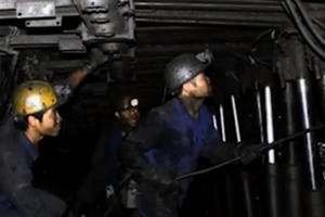 Tin nhanh: Liên tiếp xảy ra tai nạn lao động, hai công nhân tử vong