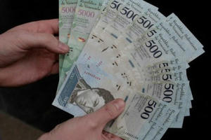 Venezuela 'sa lầy' trong khủng hoảng toàn diện Venezuela 'sa lầy' trong khủng hoảng toàn diện