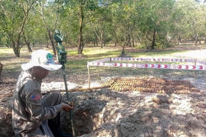 Phá hủy an toàn hầm đạn có 299 vật liệu nổ